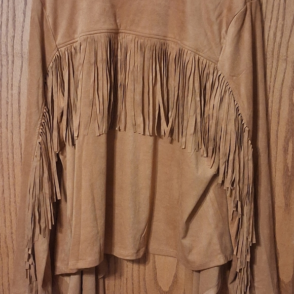 Shyanne - Picture 3 of 3